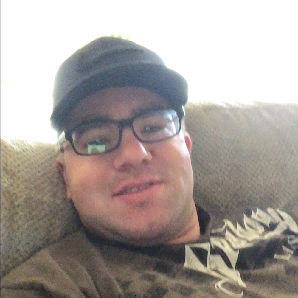 Meet your Posher, Chad